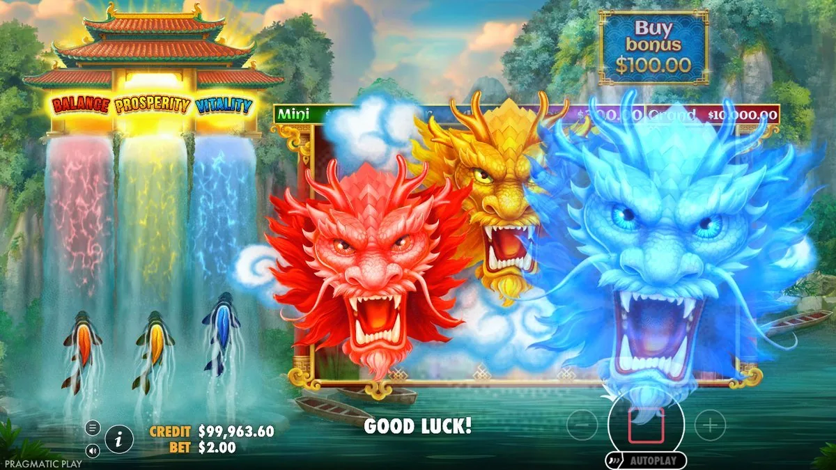 GOOD LUCK: drie brullende drakenkoppen in rood, goud en blauw openen de bonusronde. Dit is het moment waarop de Hold &amp; Win en de jackpots binnen bereik komen.