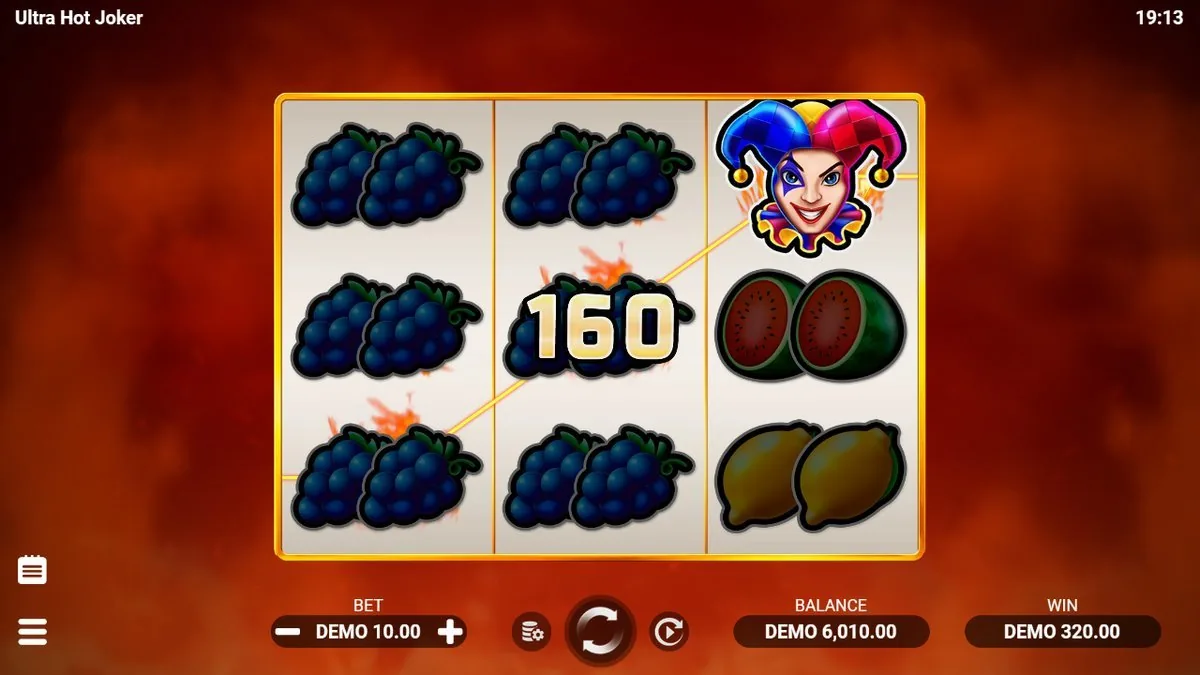 Hier gebeurt het echte werk: de grijnzende joker rechtsboven naast een dikke 160 op de middelste rol. De winst tikte door naar 320,00 — precies waarvoor je op deze kast blijft draaien.