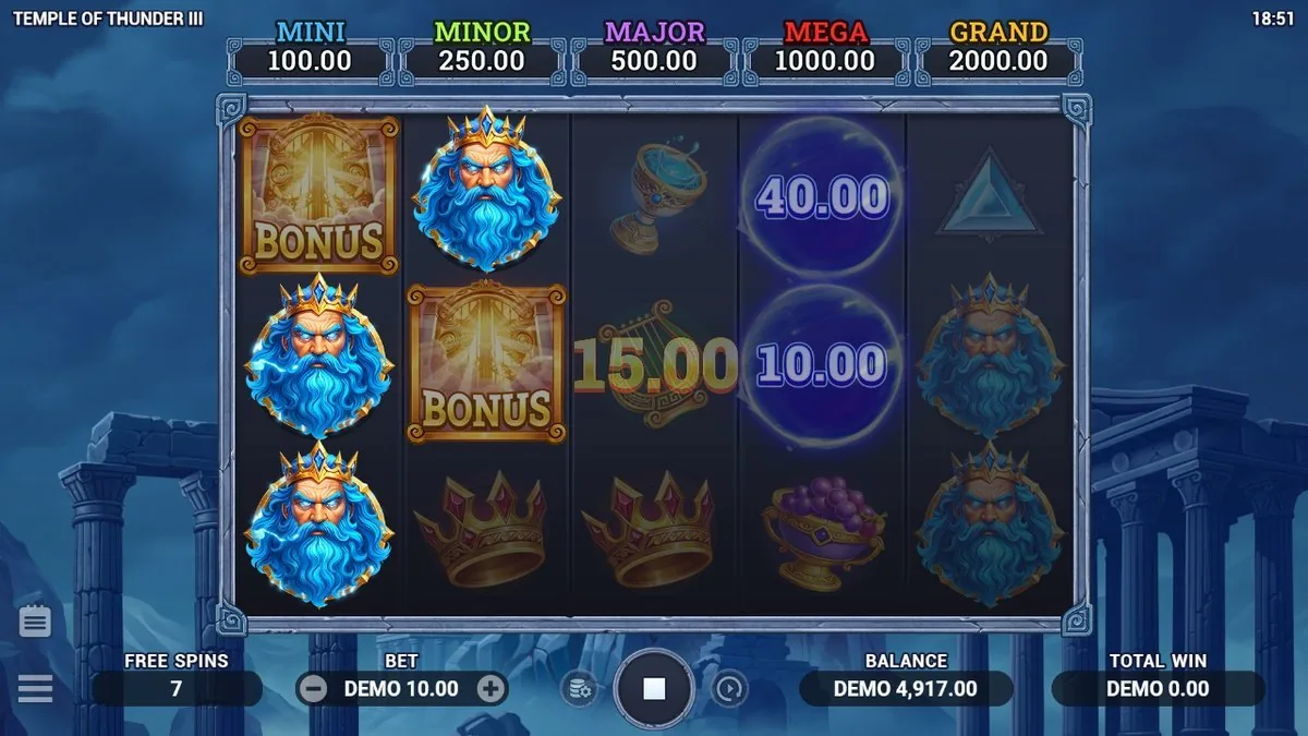 Het hold-and-win-hart: bij free spin 7 staan er twee Bonus-poorten én cash-bollen van 40,00, 15,00 en 10,00 op het raster. Precies het moment waarop je hoopt dat er nóg een landt.