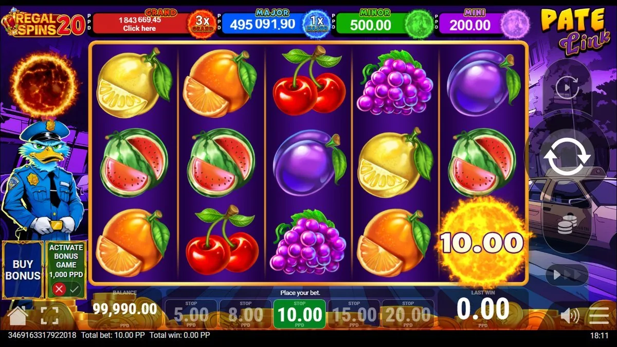 Basisspel op 5×3 met sappig fruit; rechtsonder gloeit één vuurbol-orb met 10,00 — het collect-symbool van de Pate Link. Bovenin de jackpotladder: GRAND, MAJOR, MINOR, MINI.